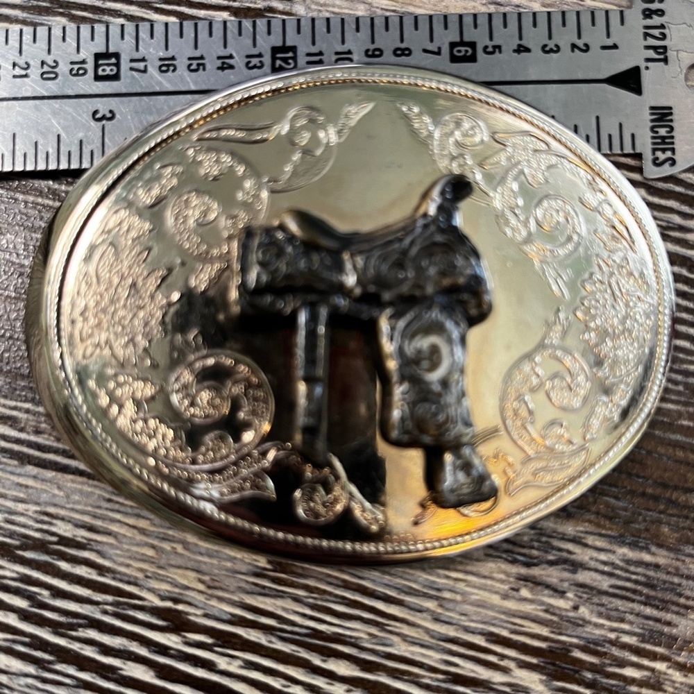 VINTAGE WESTERN GOLD BUCKLE WITH SILVER SADDLE - Picture 4 of 5